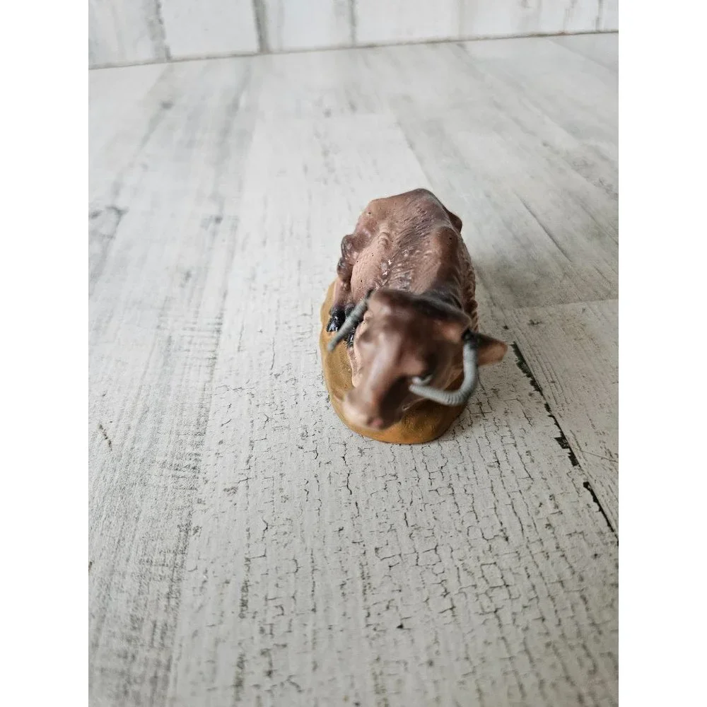 Vintage‎ Japan cow nativity Xmas statue figurine decor